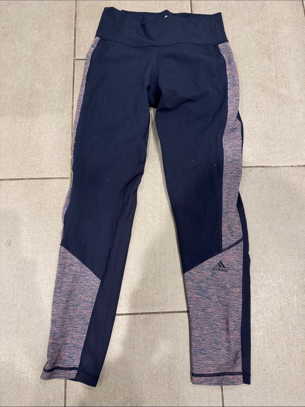 adidas Black Leggings with Heathered Pink Side Panels SZ M Super Soft new Cond